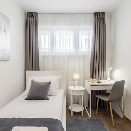 Apartment Domus Mea Split